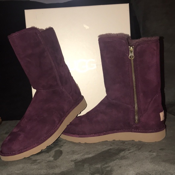 ugg 1016589